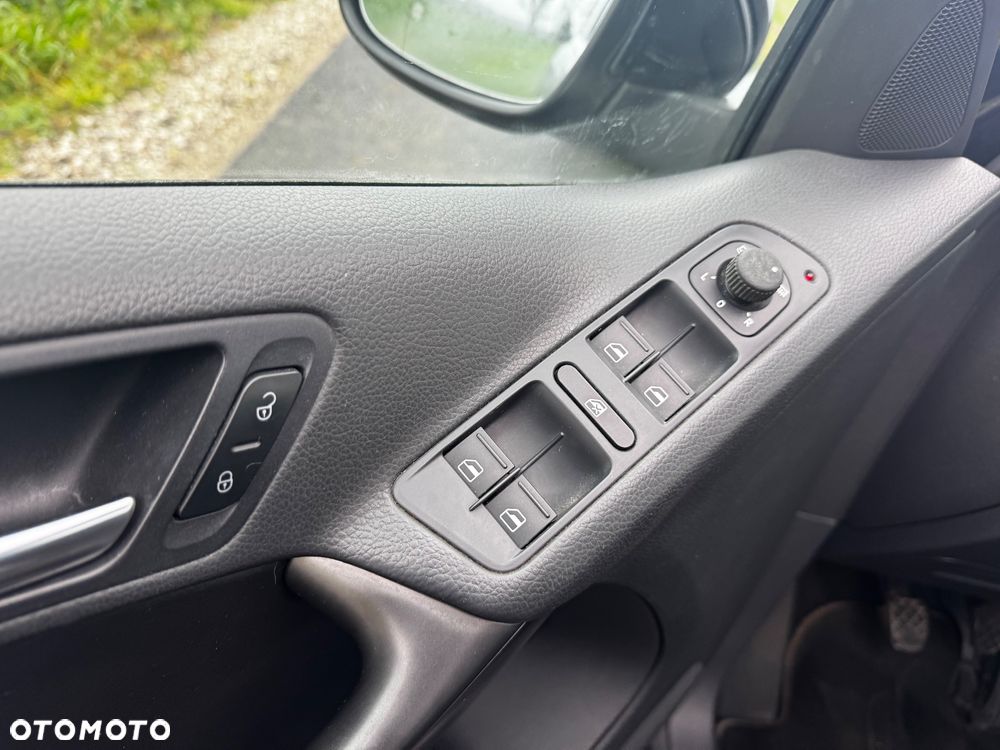 Volkswagen Tiguan - 26