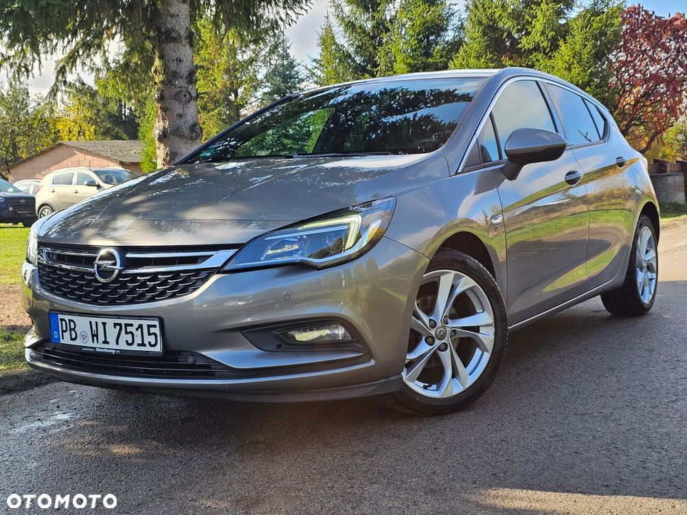 Opel Astra 1.4 Turbo 120 Jahre - 29