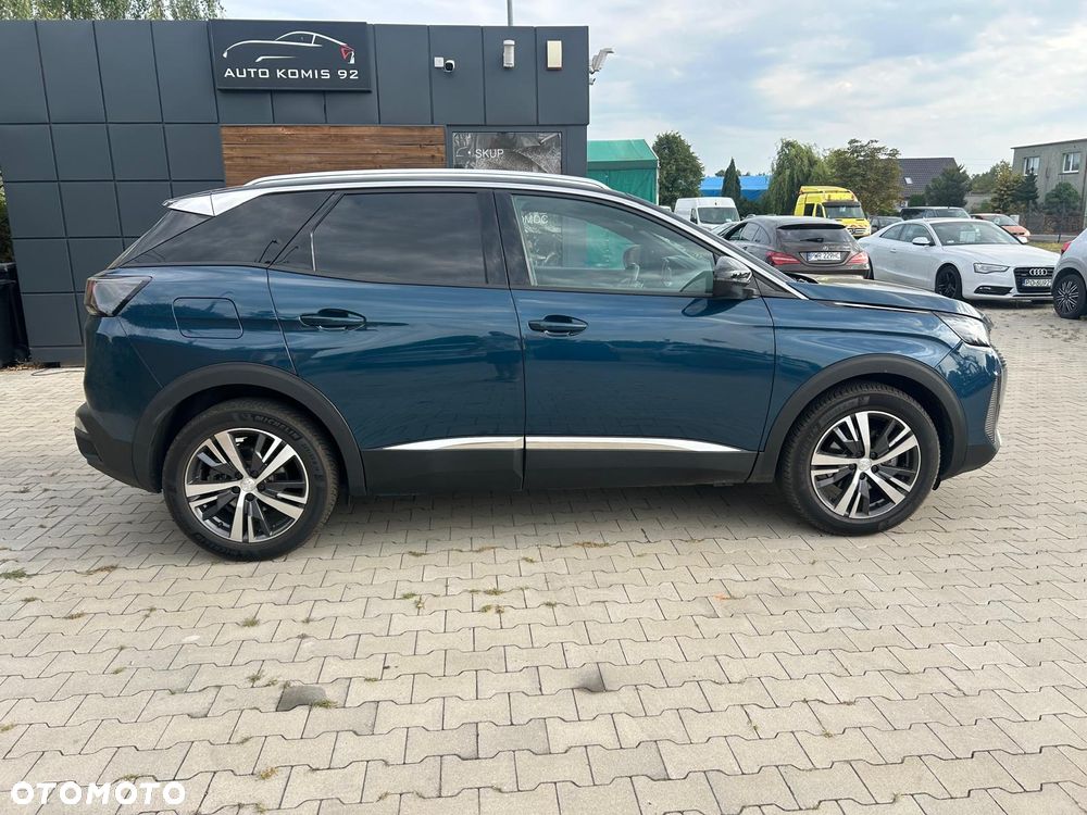Peugeot 3008 1.2 PureTech mHEV Active Pack S&S e-DCS6 - 4