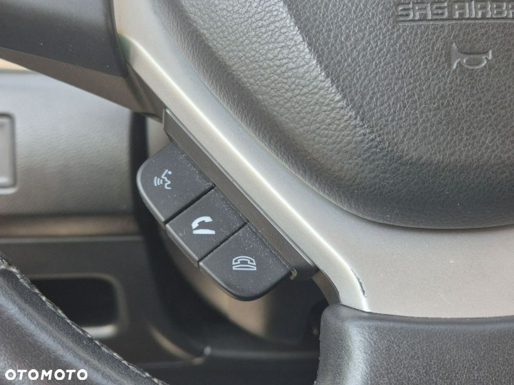 Suzuki Vitara 1.6 Premium 2WD - 28