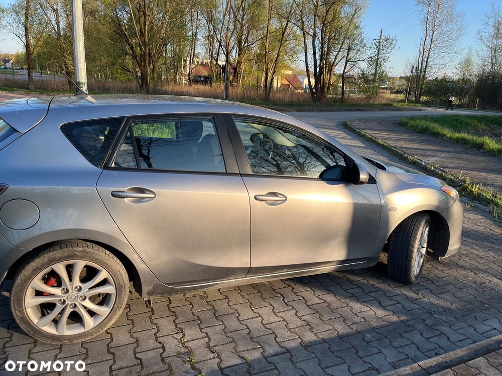 Mazda 3 1.6 CD Exclusive + - 7
