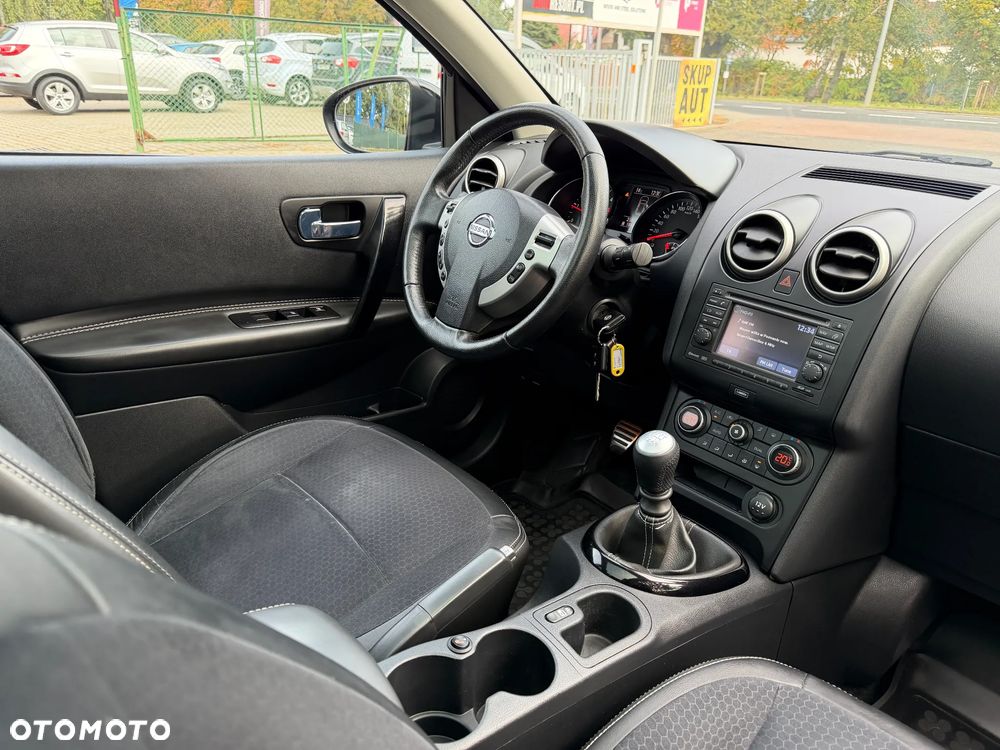 Nissan Qashqai - 28