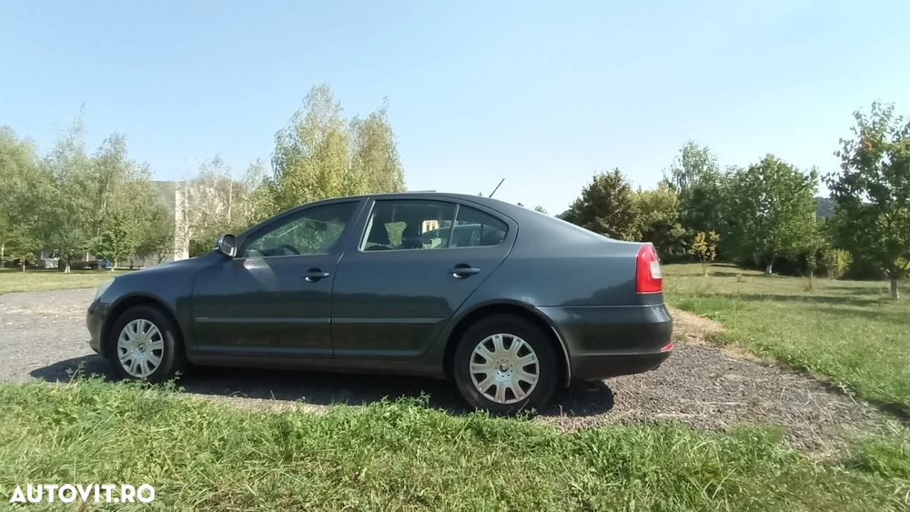 Skoda Octavia - 2