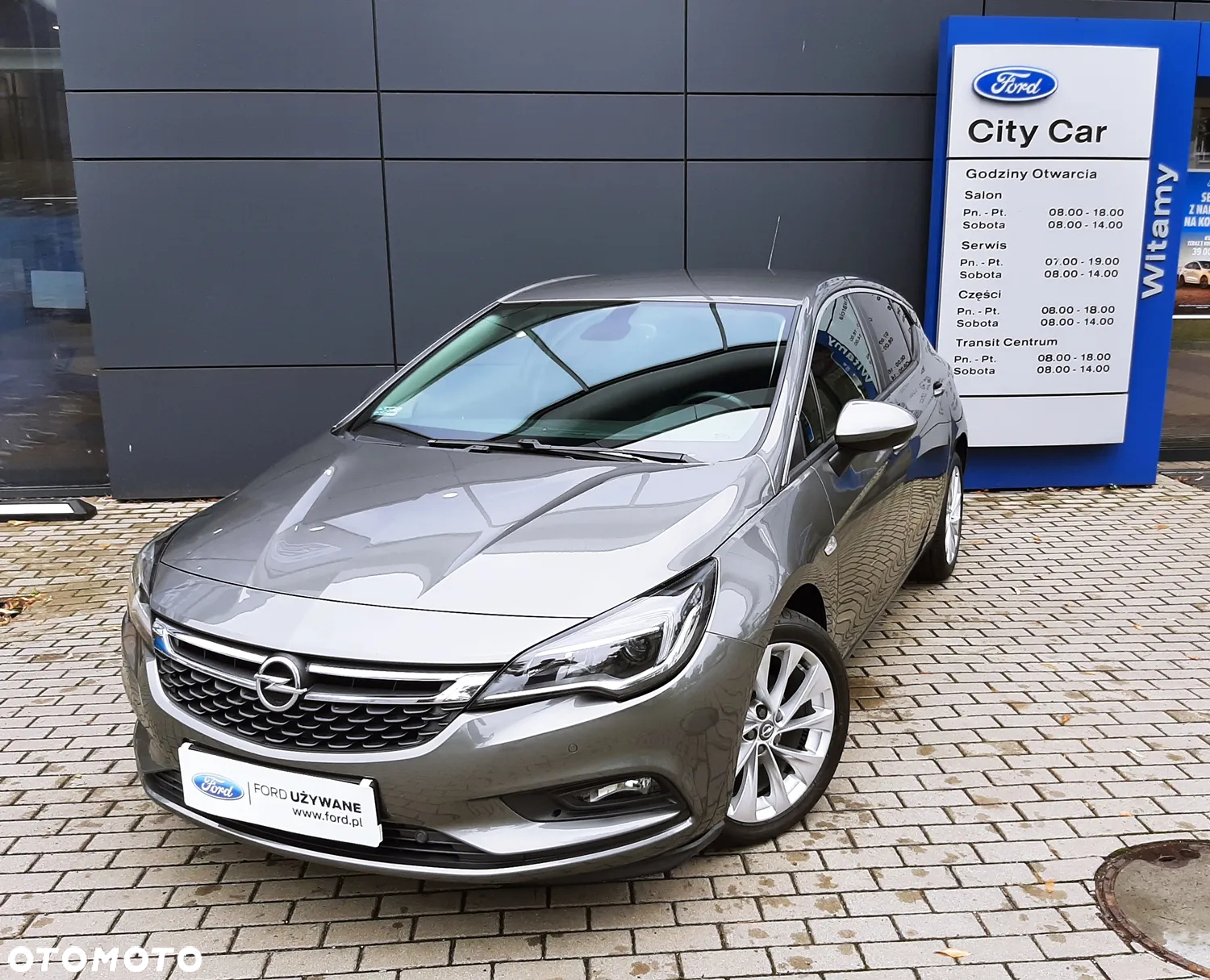 Opel Astra V 1.4 T Dynamic - 10
