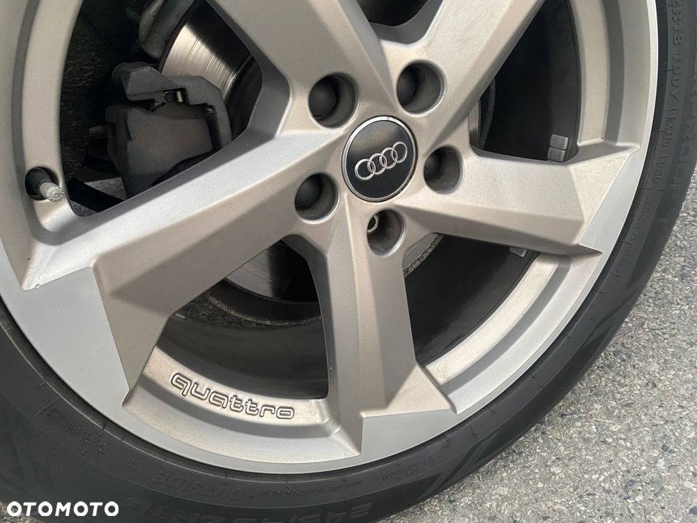 Audi A4 Avant 2.0 TDI clean diesel Quattro S tronic - 17