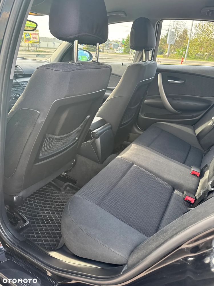 BMW Seria 1 116i - 16