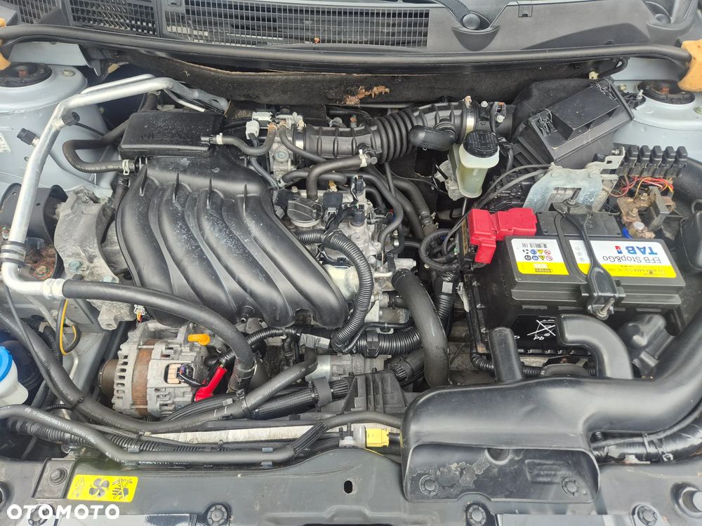 Nissan Qashqai 1.6 360 - 19