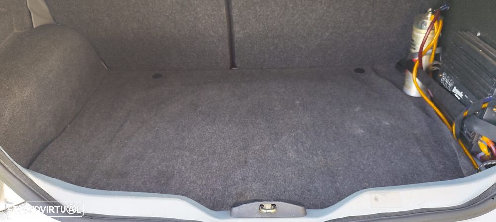 Renault Mégane Grand Coupe - 16