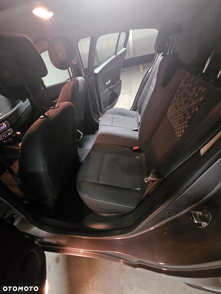 Renault Megane 1.6 16V Generation - 4