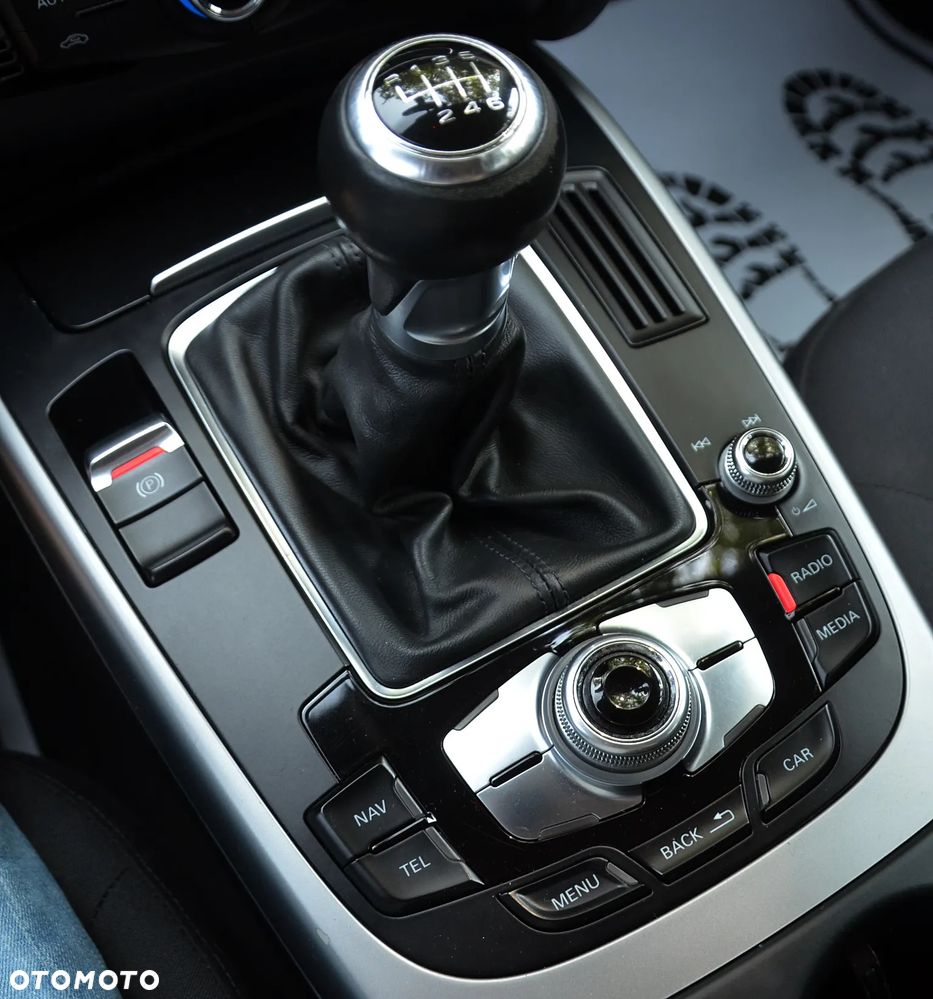 Audi A4 Avant 2.0 TDI e DPF Ambiente - 22