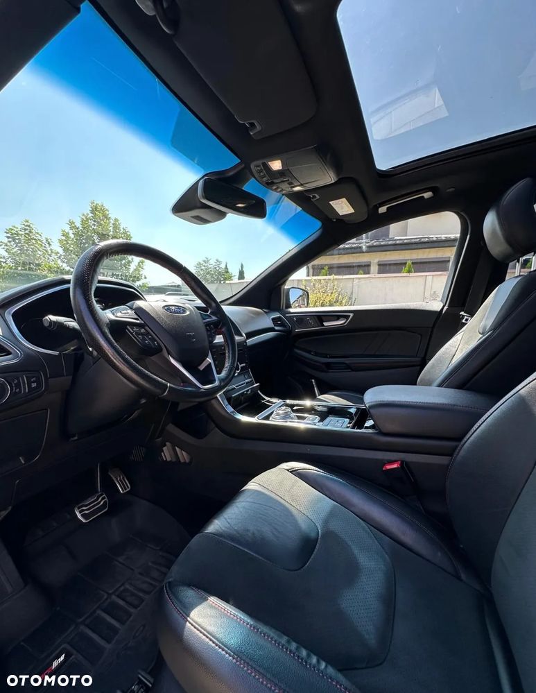 Ford Edge - 13