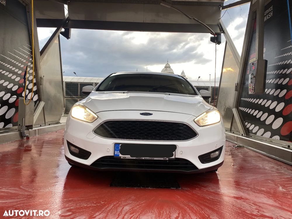 Ford Focus - 3