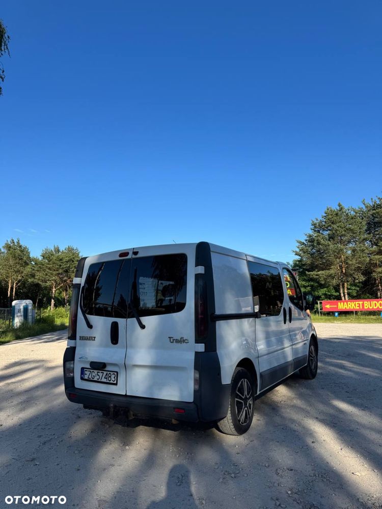 Renault Trafic - 8
