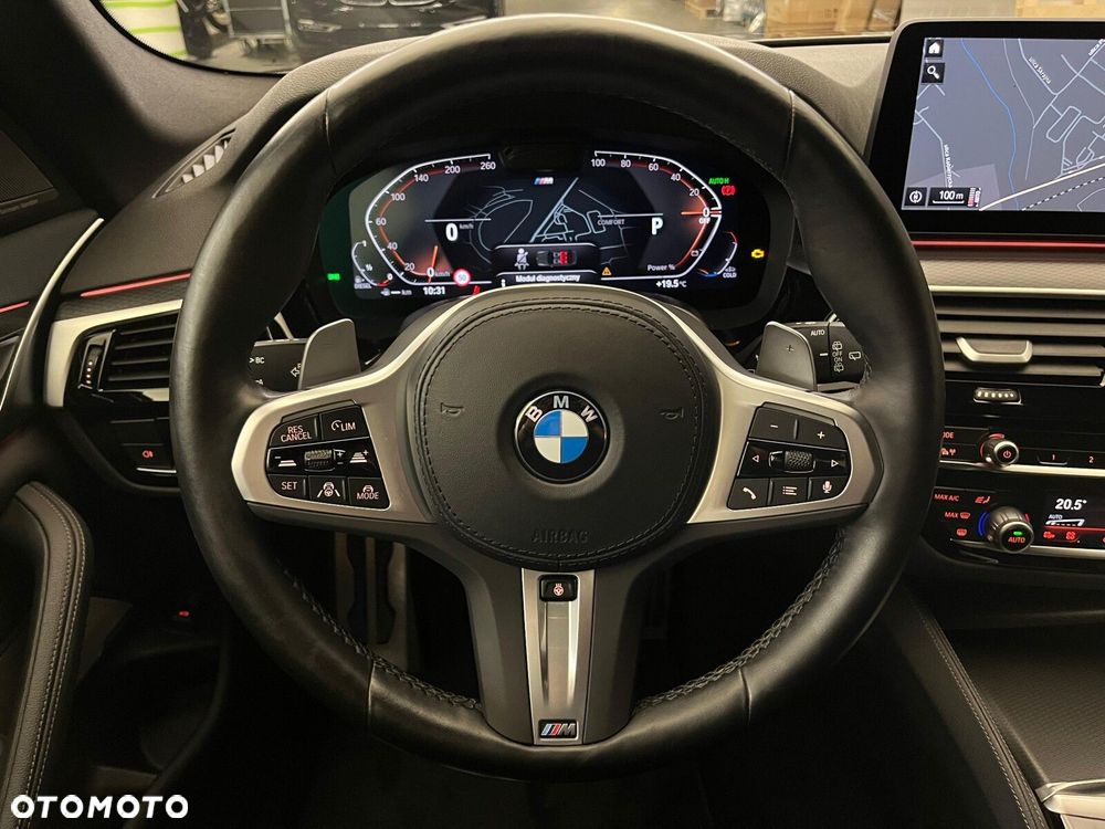 BMW Seria 5 530d xDrive mHEV M Sport sport - 21