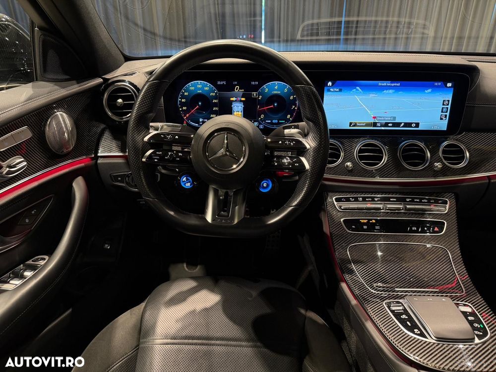 Mercedes-Benz E - 31