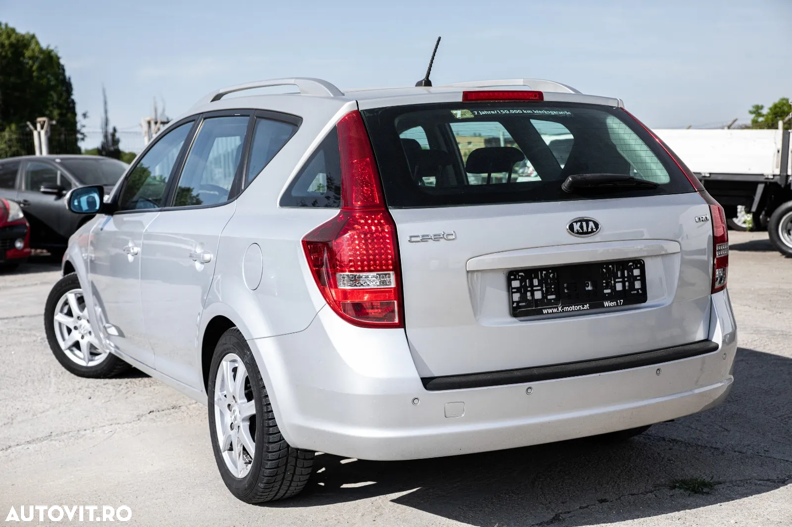 Kia Ceed 1.6 CRDi 115 Automatik Spirit - 24