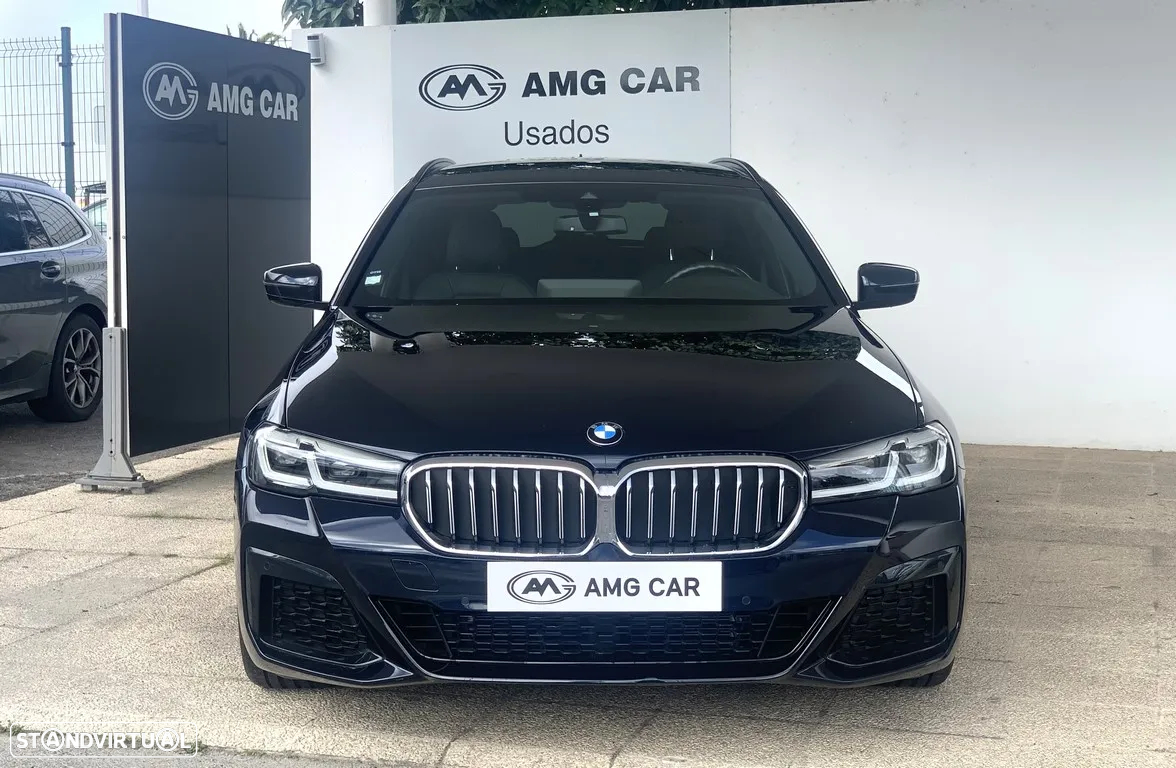 BMW 530 e Pack Desportivo M - 2