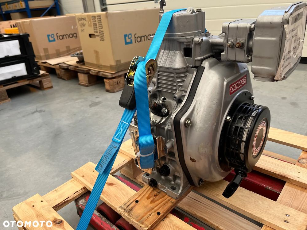 SILNIK YANMAR L70 - 4