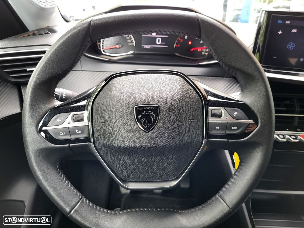 Peugeot 208 1.2 PureTech Active Pack - 8