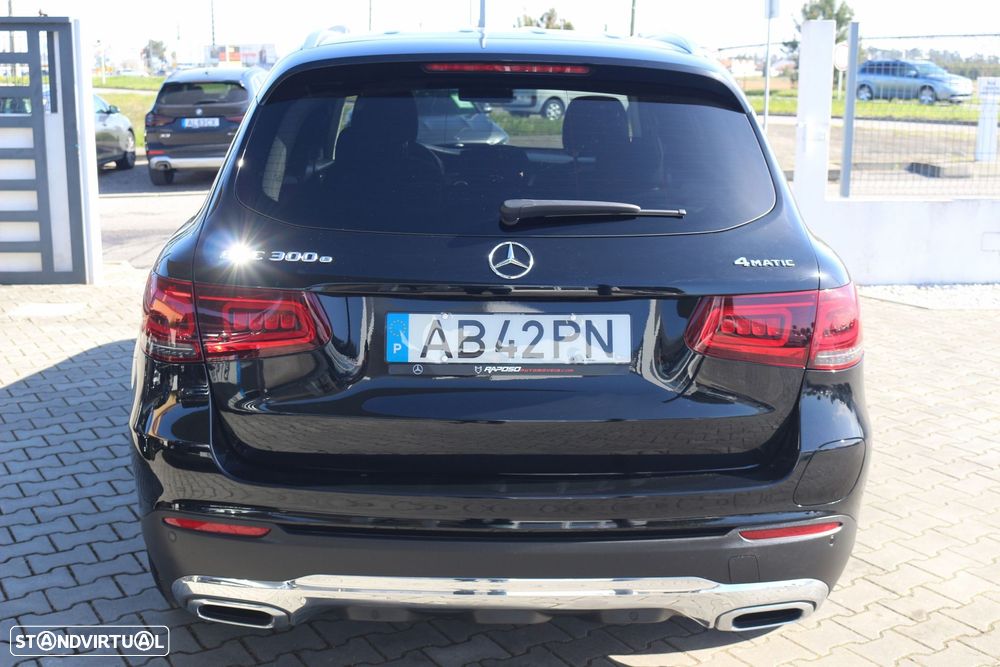 Mercedes-Benz GLC 300 e 4Matic - 19