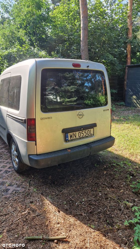 Opel Combo Tour - 4