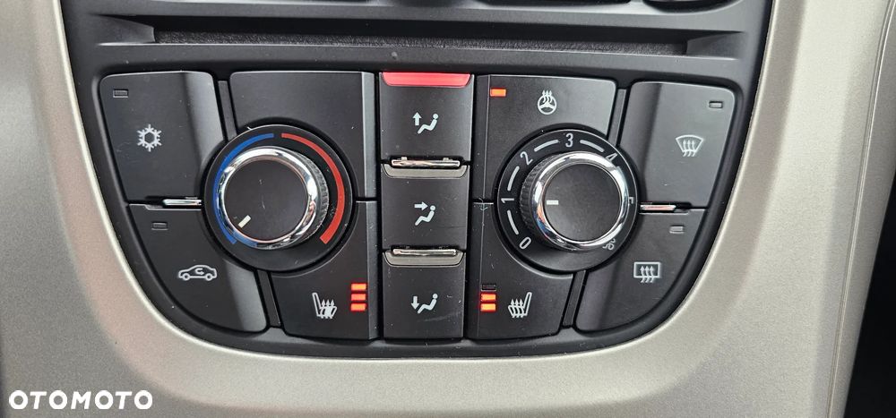 Opel Astra 1.4 Turbo Active - 21