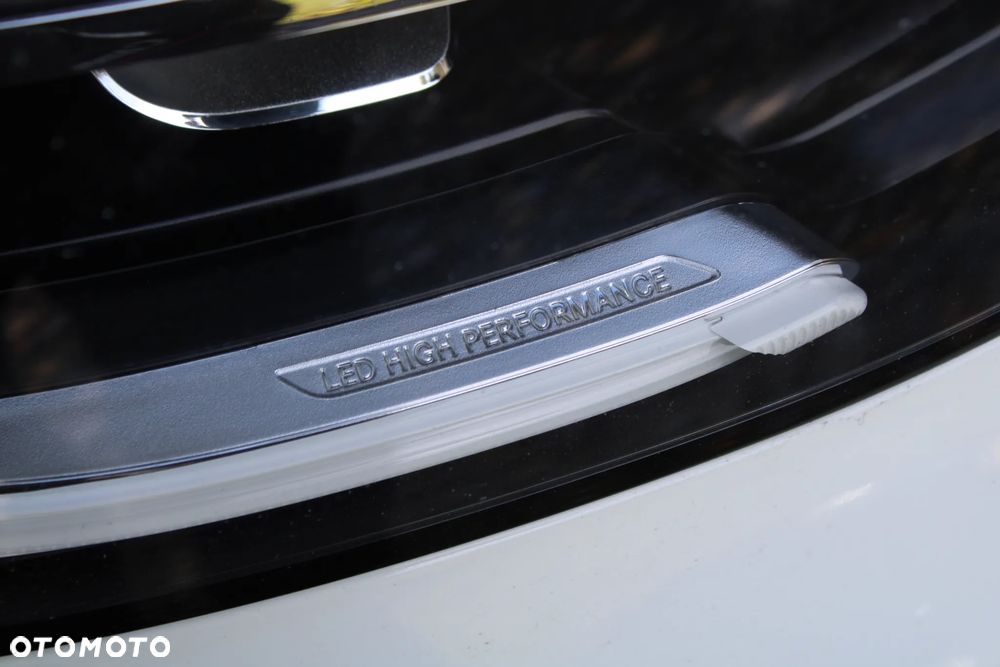 Mercedes-Benz GLC 200 d 4Matic 9G-TRONIC AMG Line - 22