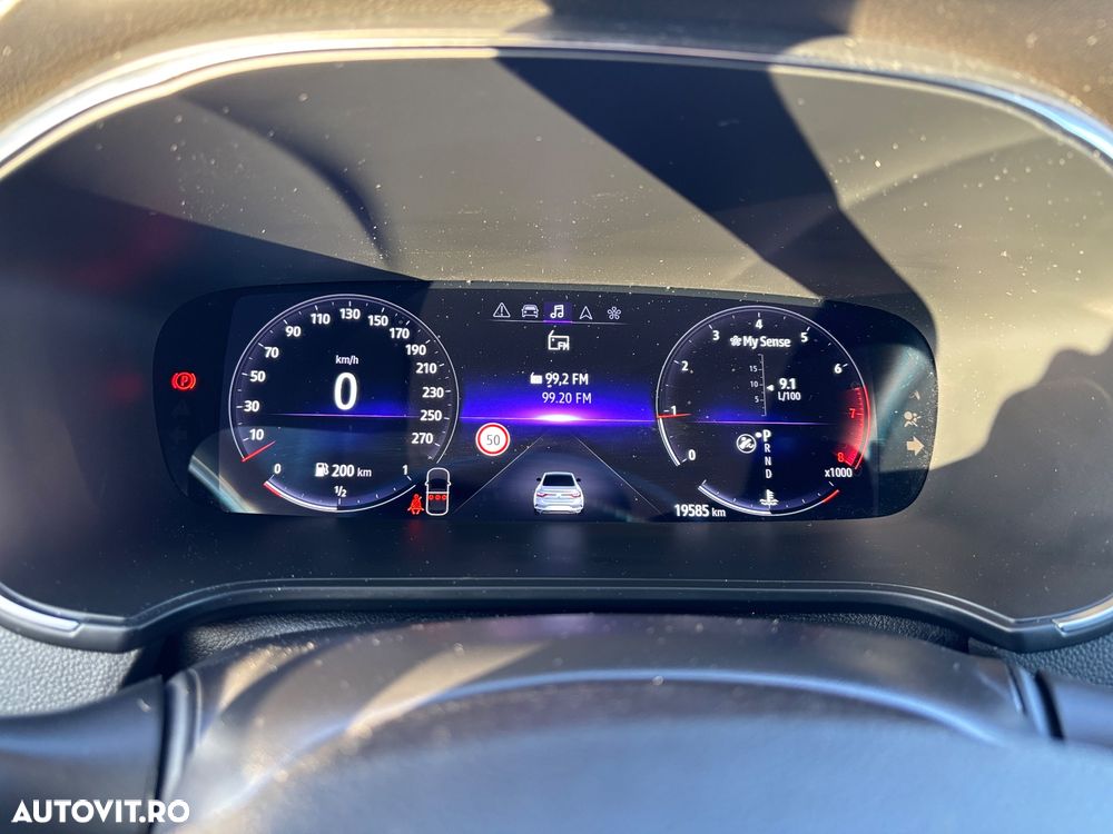 Renault Megane TCe 140 EDC GPF Techno - 10