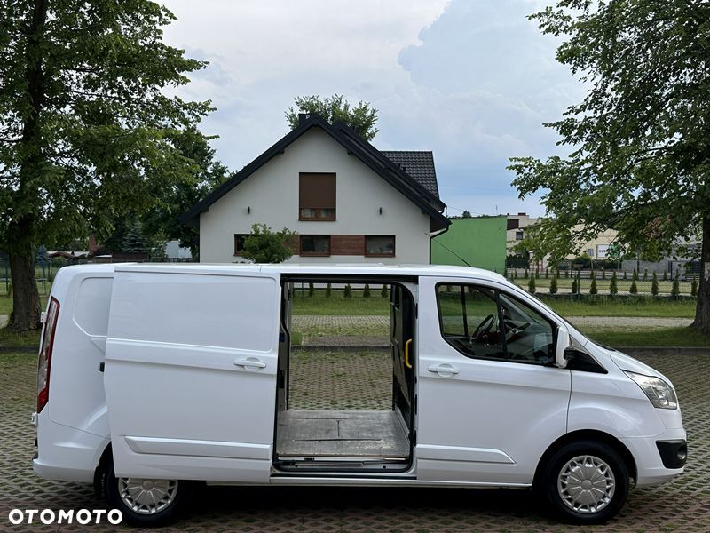 Ford Transit Custom - 9