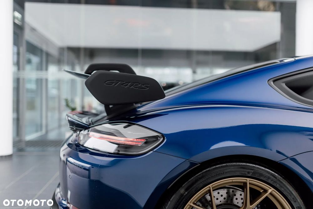 Porsche 718 Cayman - 19