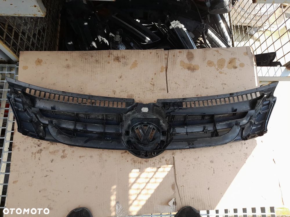 VW GOLF V PLUS +  ATRAPA GRILL LC5F - 2