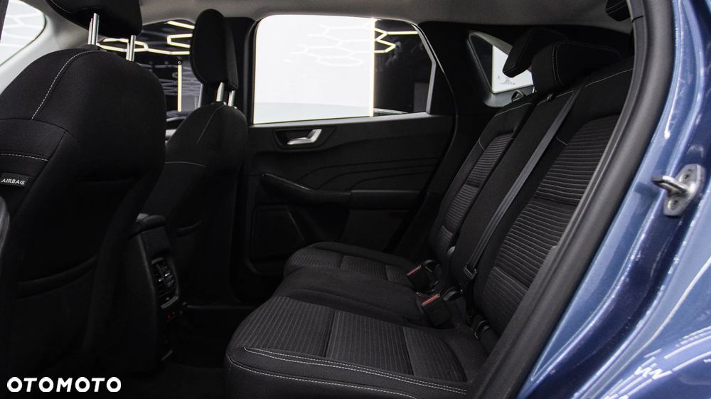 Ford Kuga 2.0 EcoBlue FWD Titanium - 15