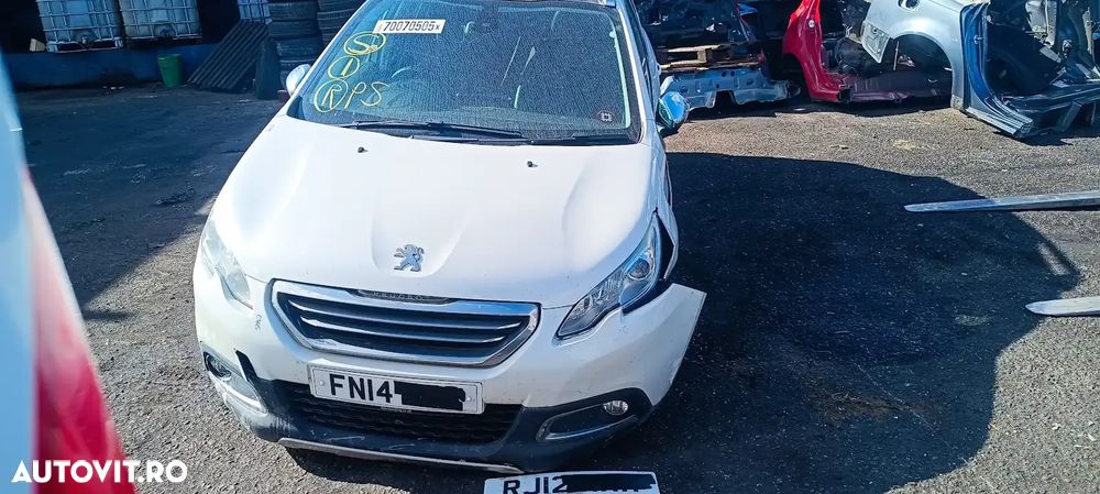 Dezmembrari / Dezmembrez Peugeot 2008 1.6 DV6C cutie viteze manuală 6 trepte start-stop cod culoare KWE - VOPSEA ALB SIDEFAT - 1