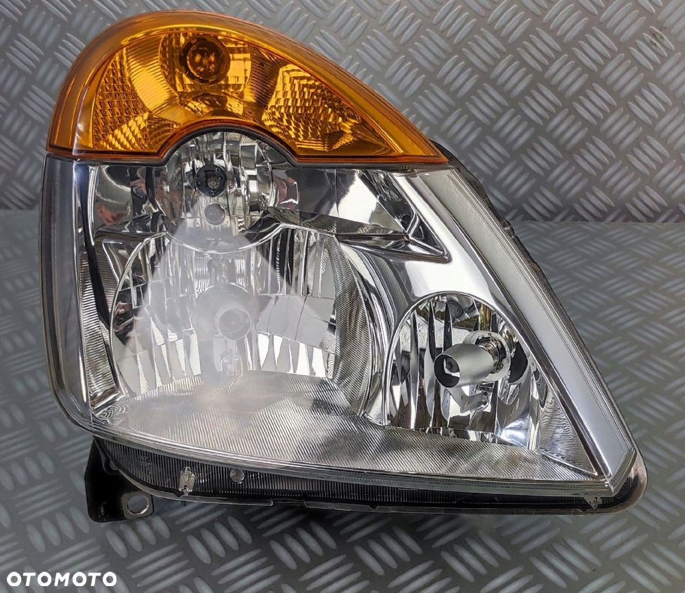8200301845 reflektor lampa prawy prawa przód przednia RENAULT MODUS I EURO - 2