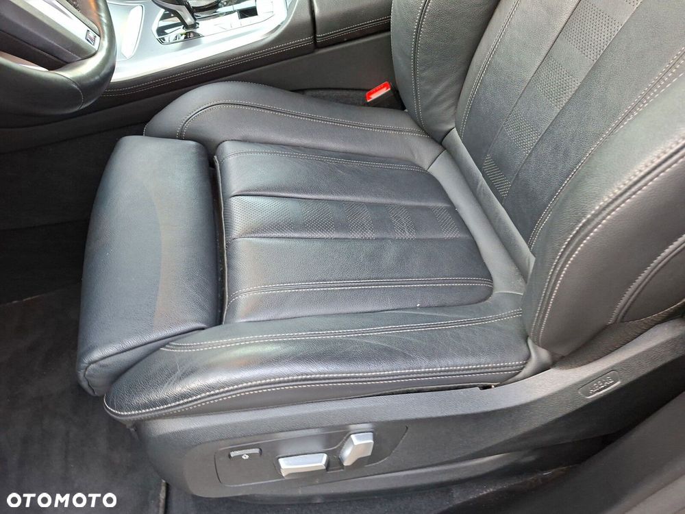 BMW X5 xDrive30d sport - 14