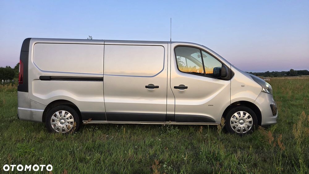 Opel Vivaro - 5