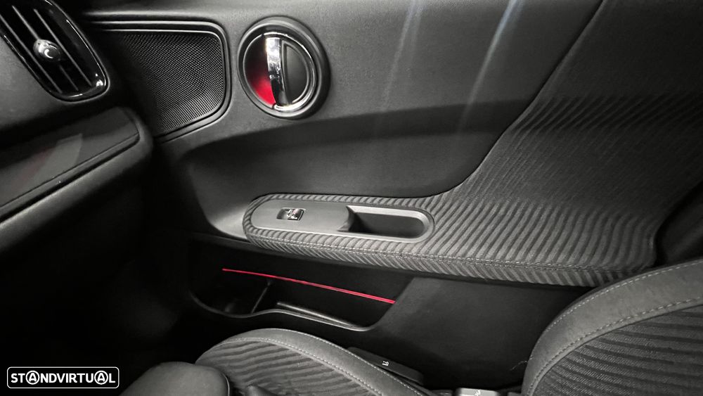 MINI Countryman One D Auto - 38