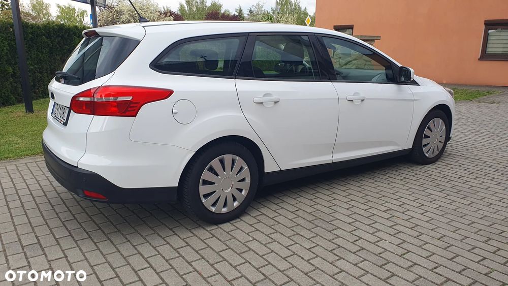 Ford Focus 1.5 TDCi Trend - 13