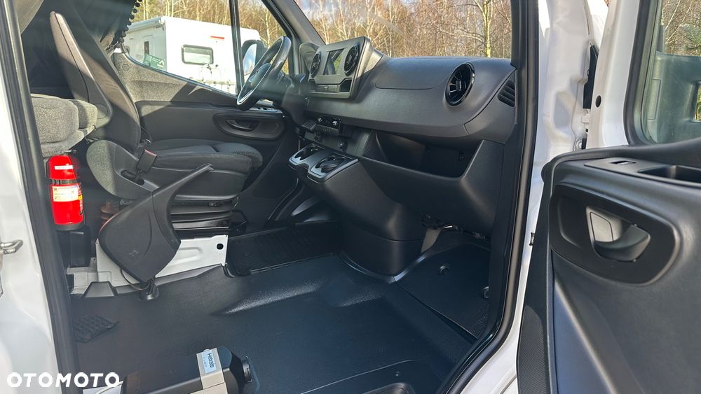 Mercedes-Benz Sprinter 319 cdi 3.0 automat - 7