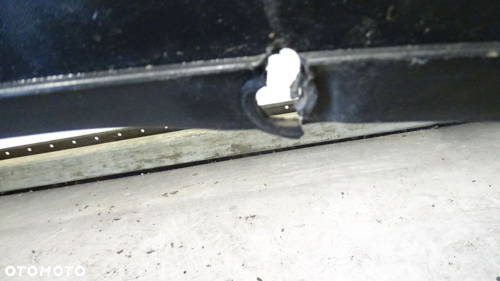 ZDERZAK TYŁ PDC VOLKSWAGEN TOURAN I 2.0 LA7W - 4