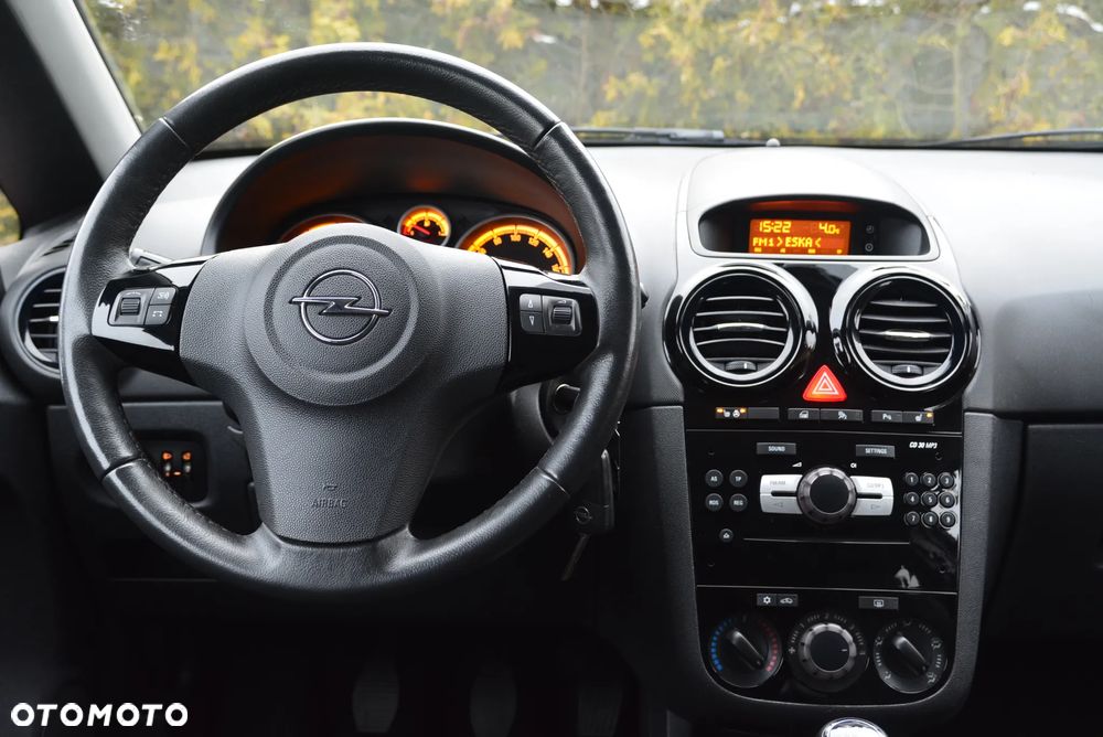 Opel Corsa 1.4 16V 111 - 21