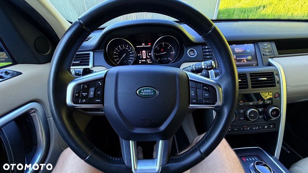 Land Rover Discovery Sport TD4 HSE - 34