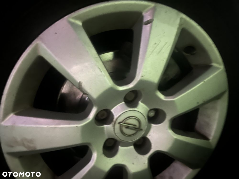 Opel Vectra 1.9 CDTI Essentia - 6