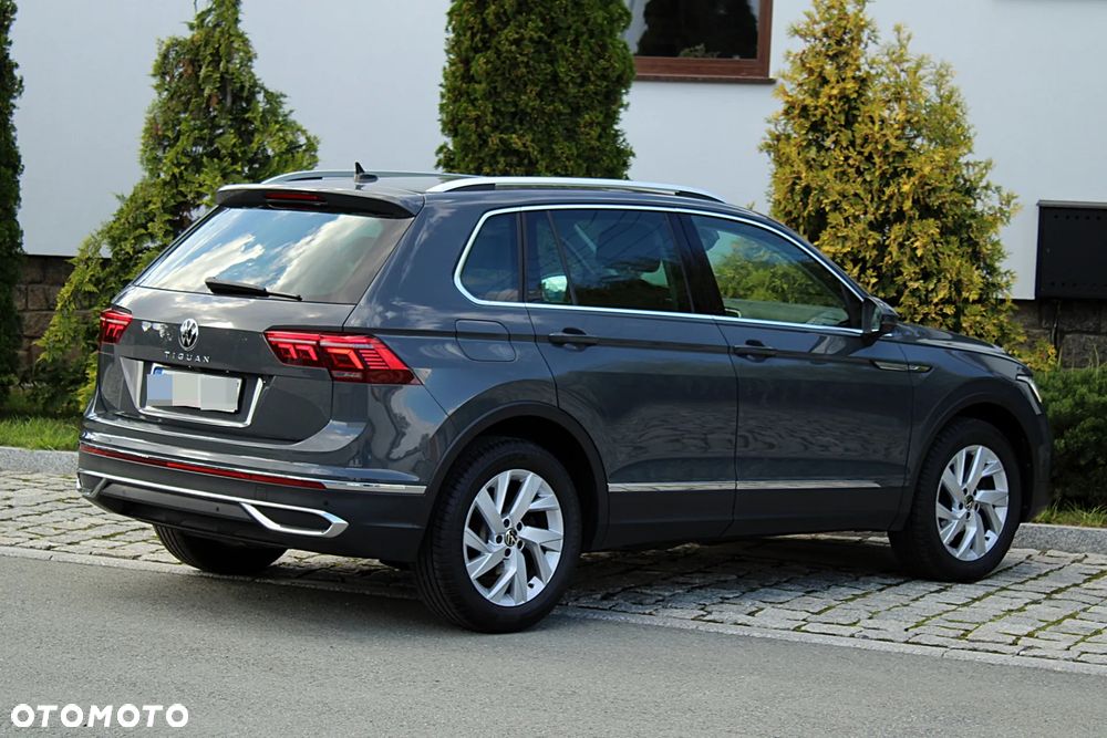 Volkswagen Tiguan - 13