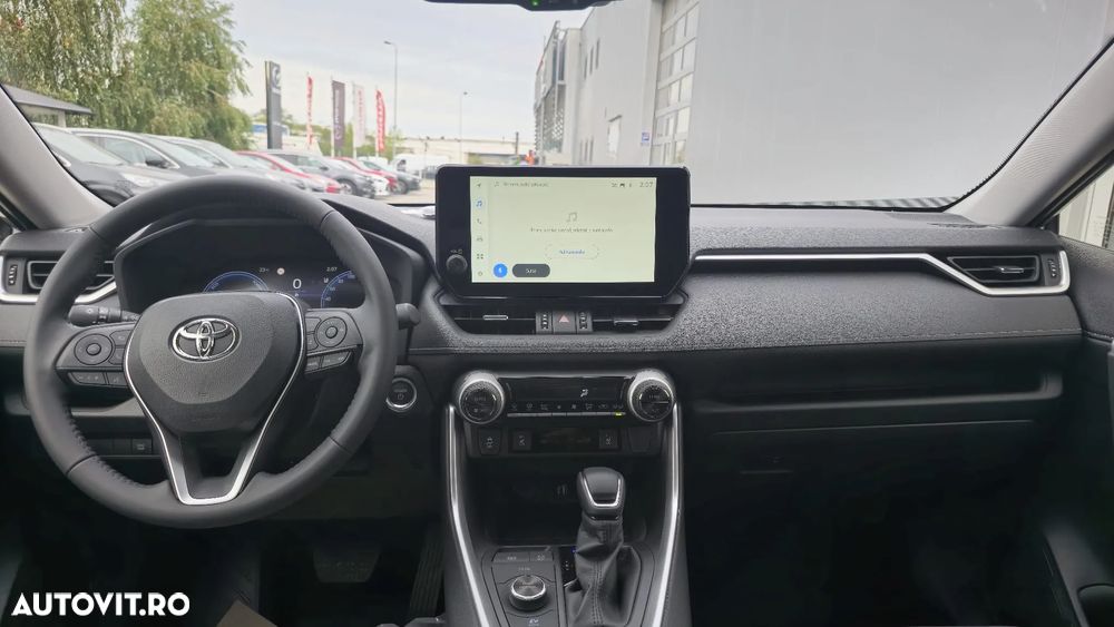 Toyota RAV4 - 26
