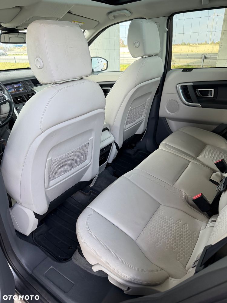 Land Rover Discovery Sport - 7