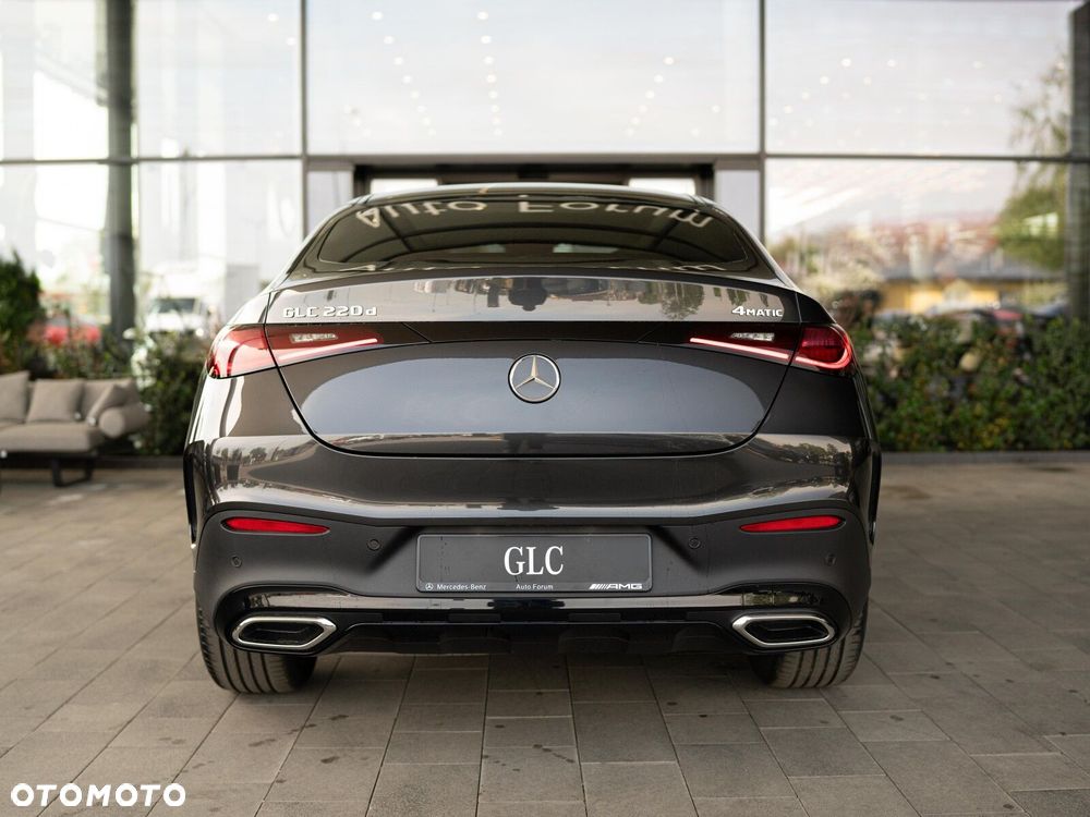Mercedes-Benz GLC - 6