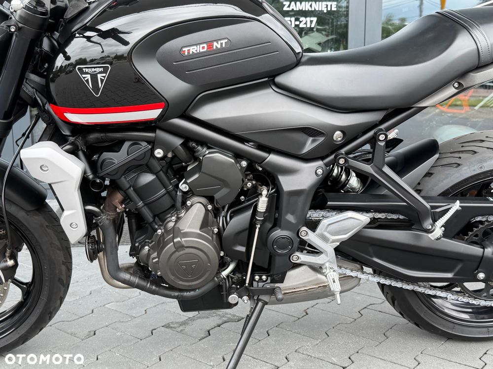 Triumph Trident - 34