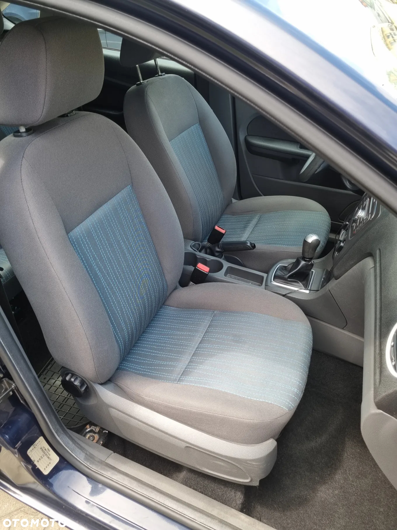 Ford Focus 1.4 Trend - 14