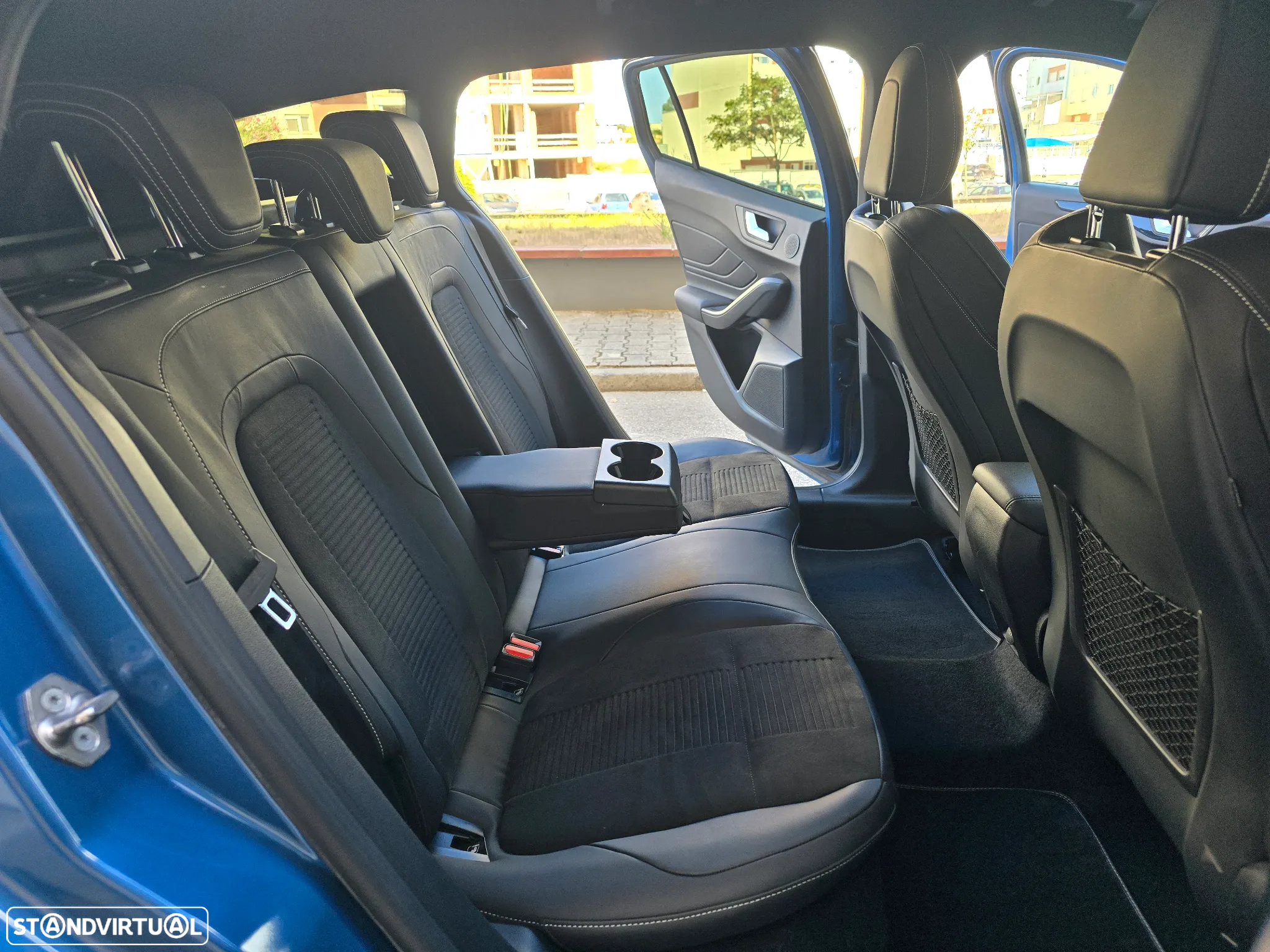 Ford Focus SW 2.3 EcoBoost S&S ST X - 27
